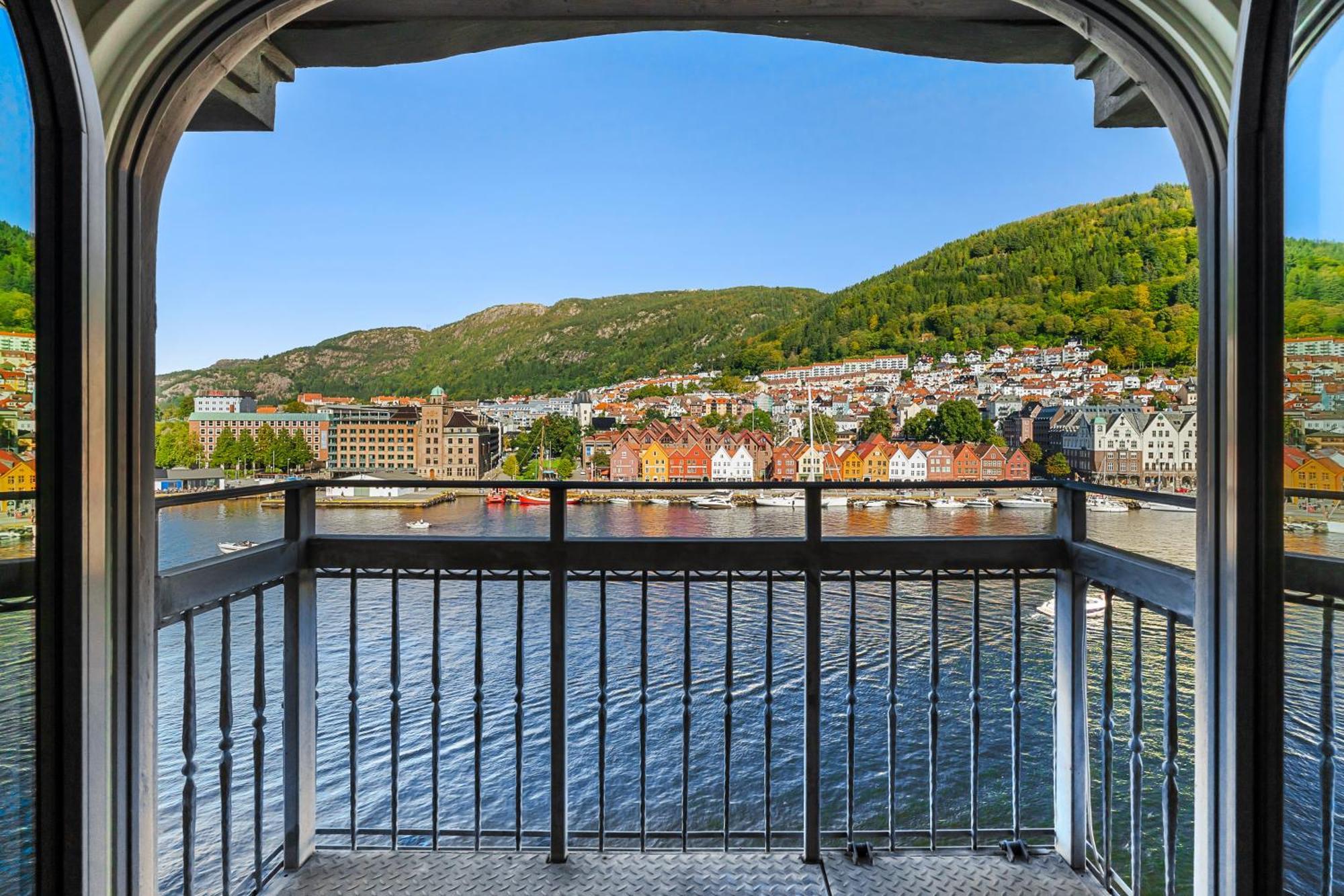 Clarion Hotel Admiral Bergen Esterno foto