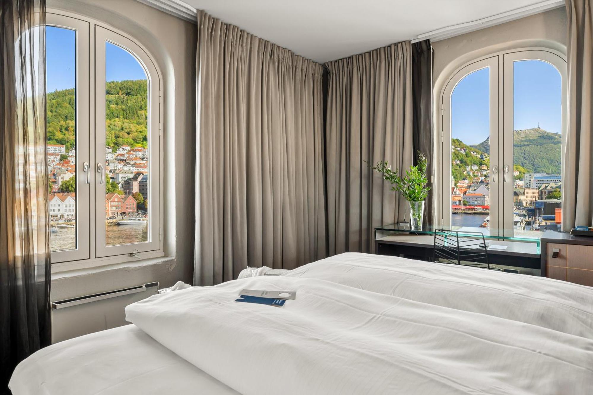 Clarion Hotel Admiral Bergen Esterno foto