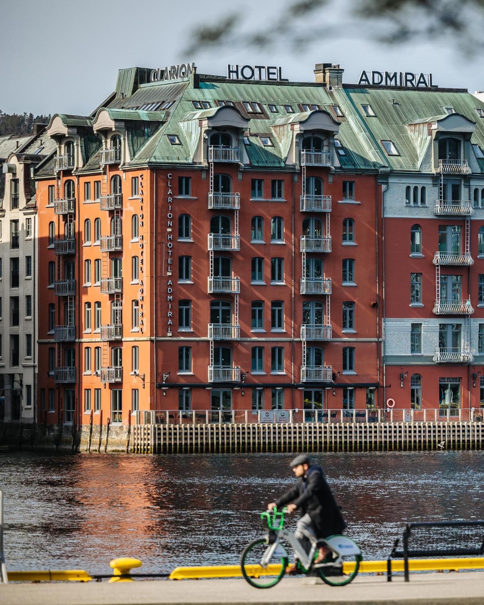 Clarion Hotel Admiral Bergen Esterno foto
